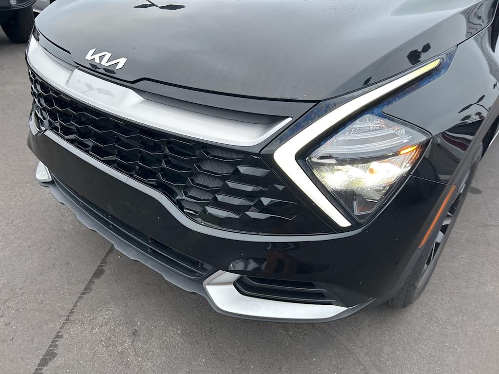 Thumbnail: 2023 Kia Sportage - 21