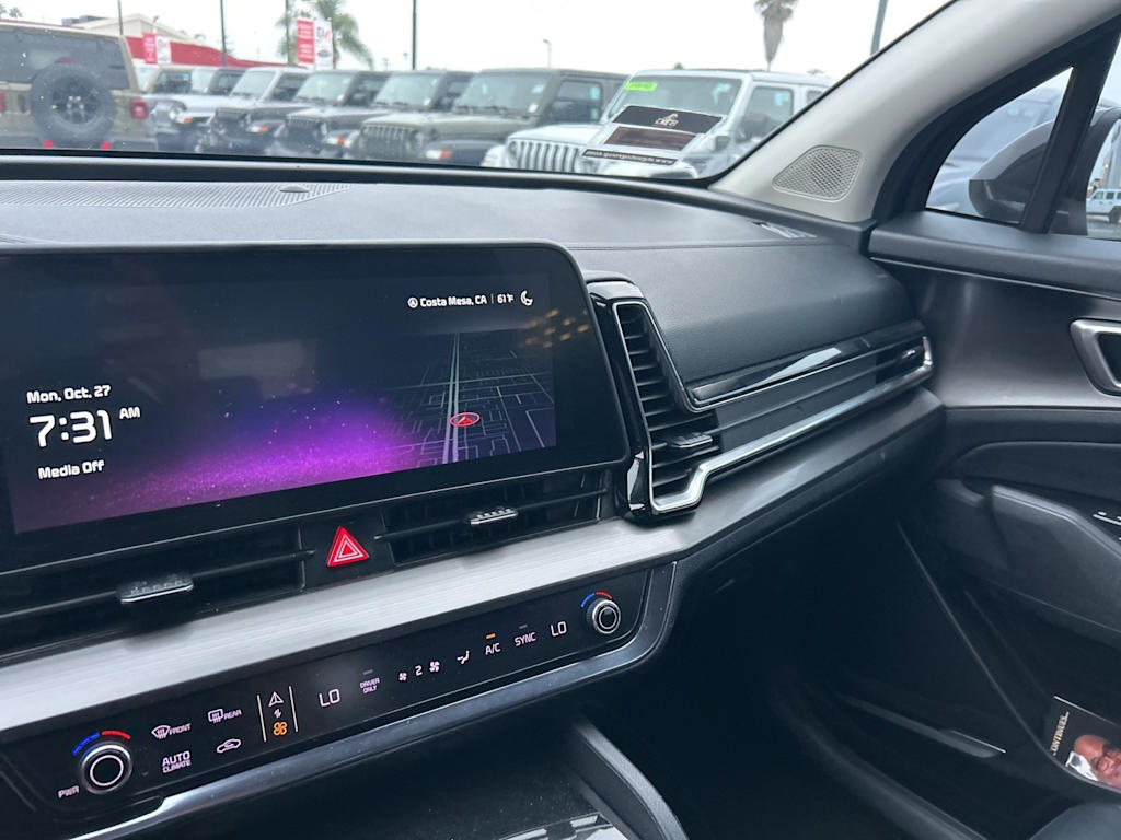 Thumbnail: 2023 Kia Sportage - 30