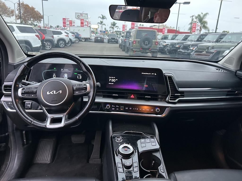 Thumbnail: 2023 Kia Sportage - 8