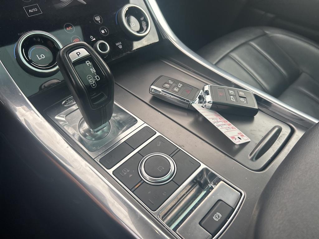 Thumbnail: 2018 Land Rover Range Rover Sport - 14