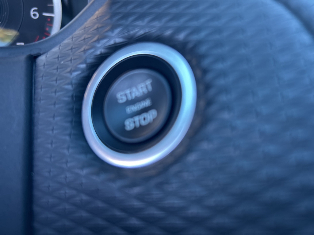 Thumbnail: 2022 Land Rover Range Rover Velar - 40