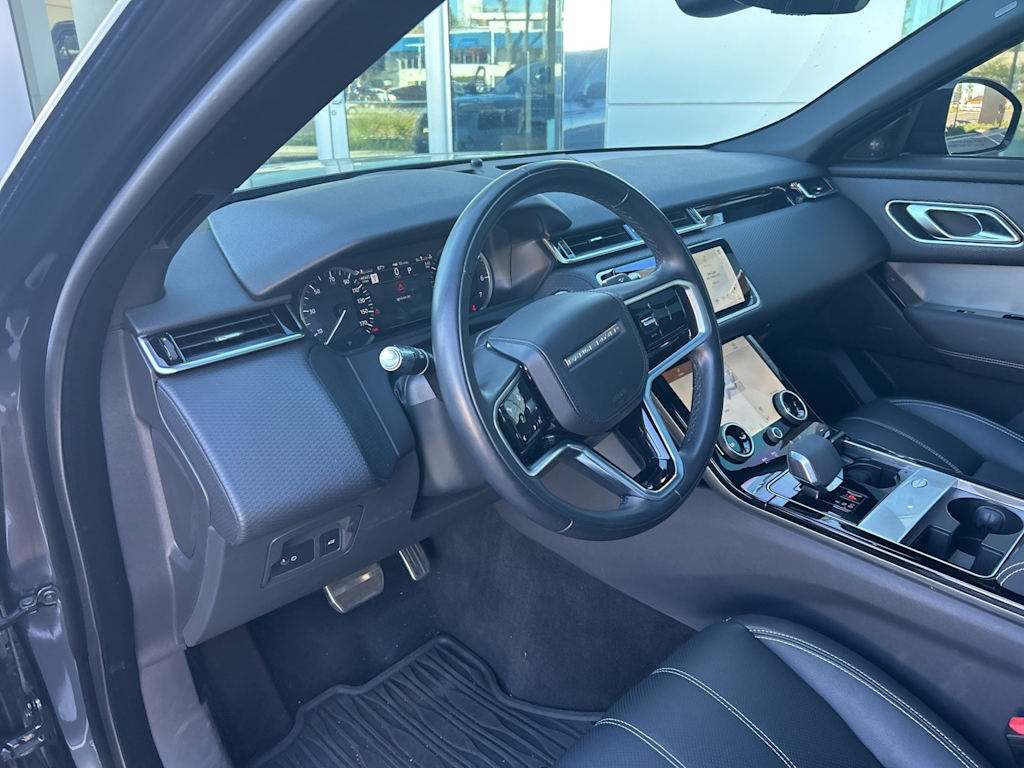 Thumbnail: 2022 Land Rover Range Rover Velar - 2