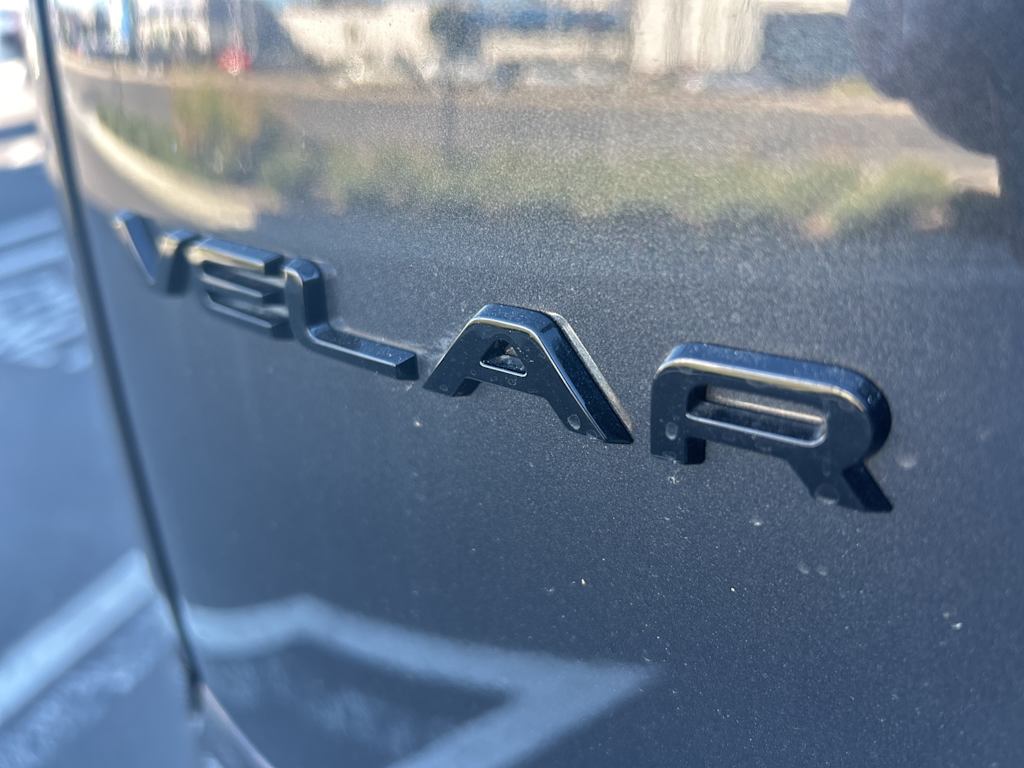 Thumbnail: 2022 Land Rover Range Rover Velar - 27