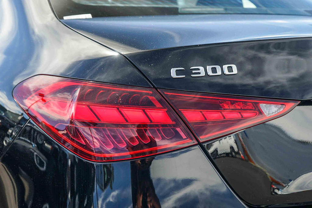 Thumbnail: 2025 Mercedes-Benz C-Class - 19