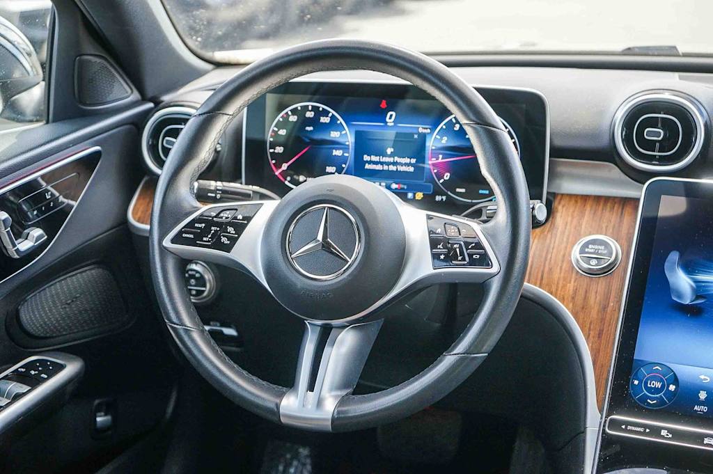 Thumbnail: 2025 Mercedes-Benz C-Class - 12