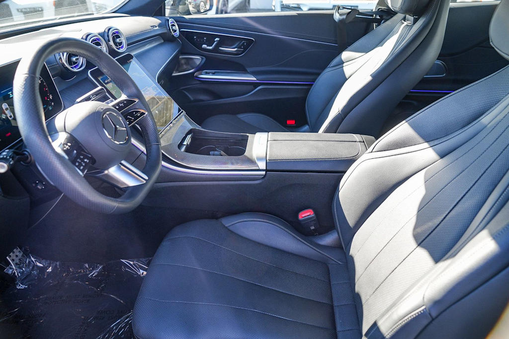 Thumbnail: 2025 Mercedes-Benz CLE - 10