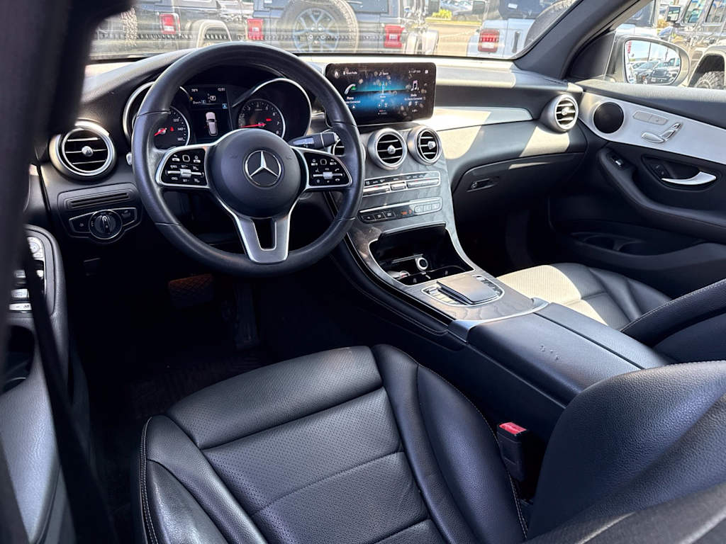 Thumbnail: 2021 Mercedes-Benz GLC - 2