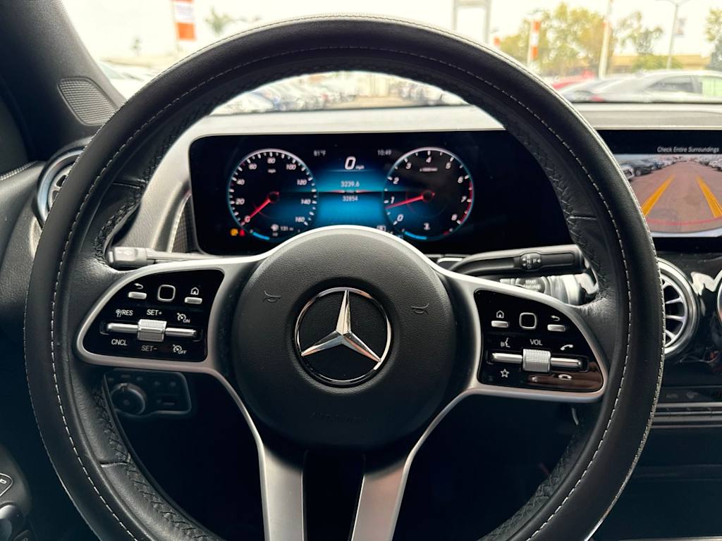 Thumbnail: 2021 Mercedes-Benz GLB - 7