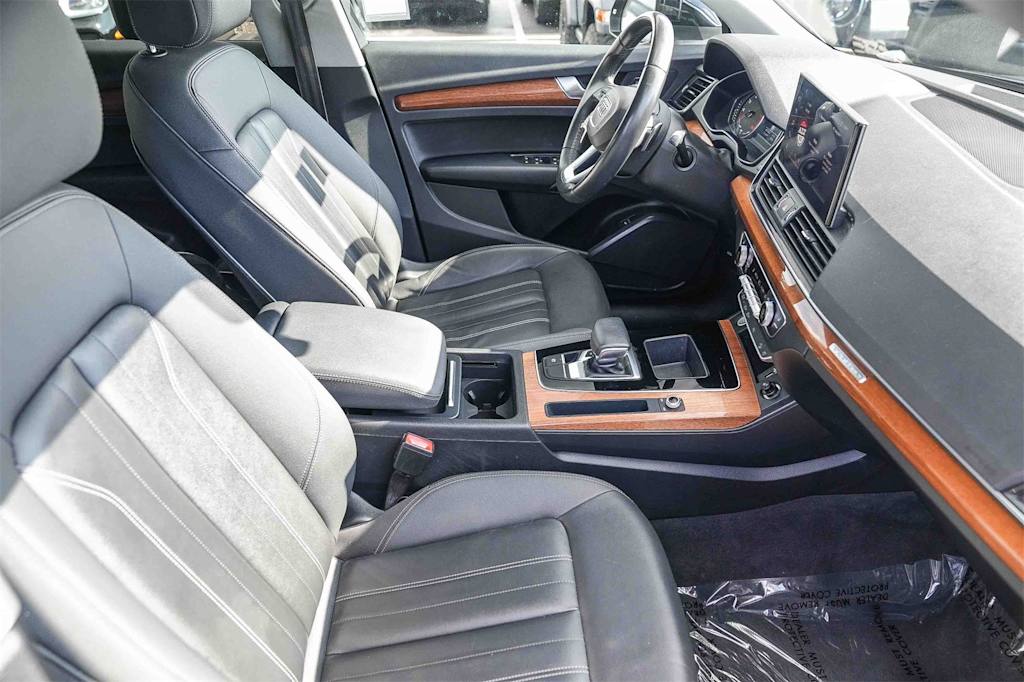 Thumbnail: 2021 Audi Q5 - 8