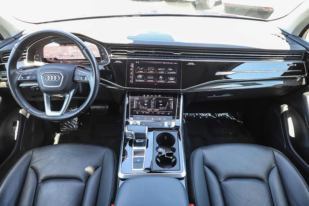Thumbnail: 2023 Audi Q7 - 2