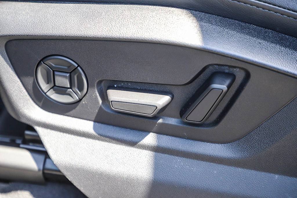 Thumbnail: 2023 Audi Q7 - 22
