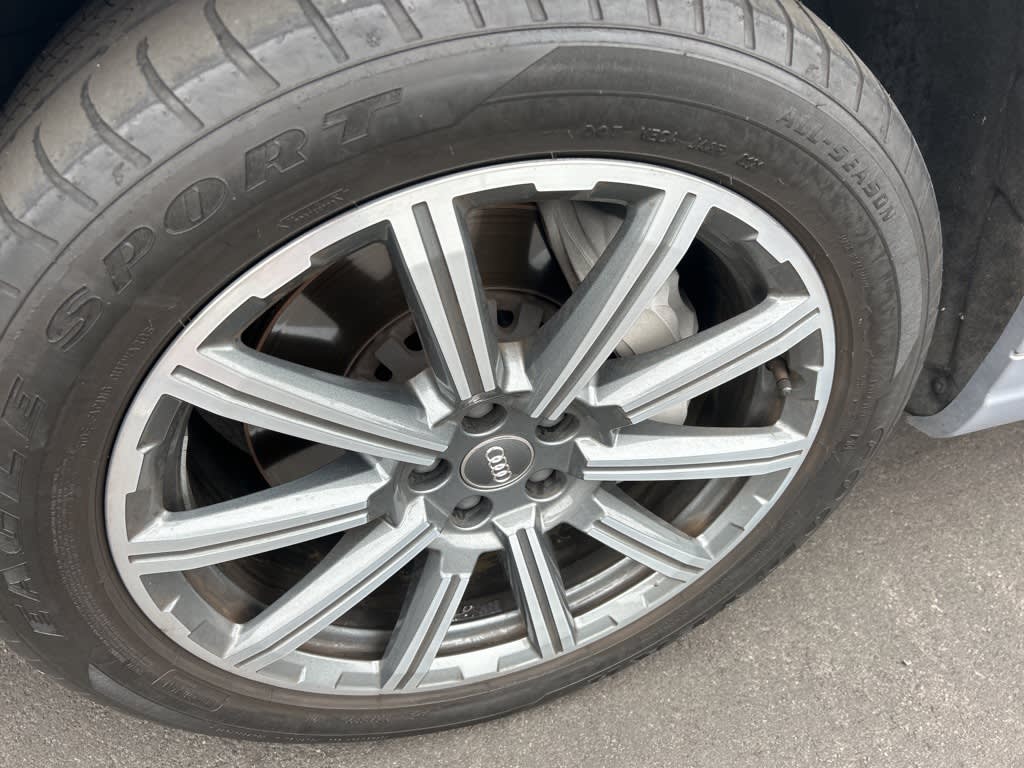 2018 Audi Q7 Premium Plus 8