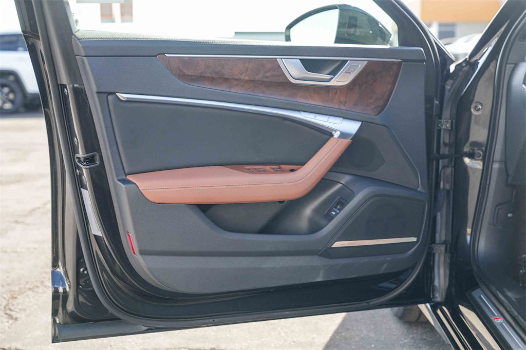 Thumbnail: 2021 Audi A6 - 24