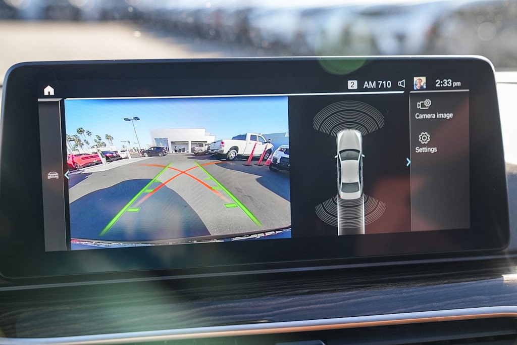 Thumbnail: 2023 BMW 5 Series - 24