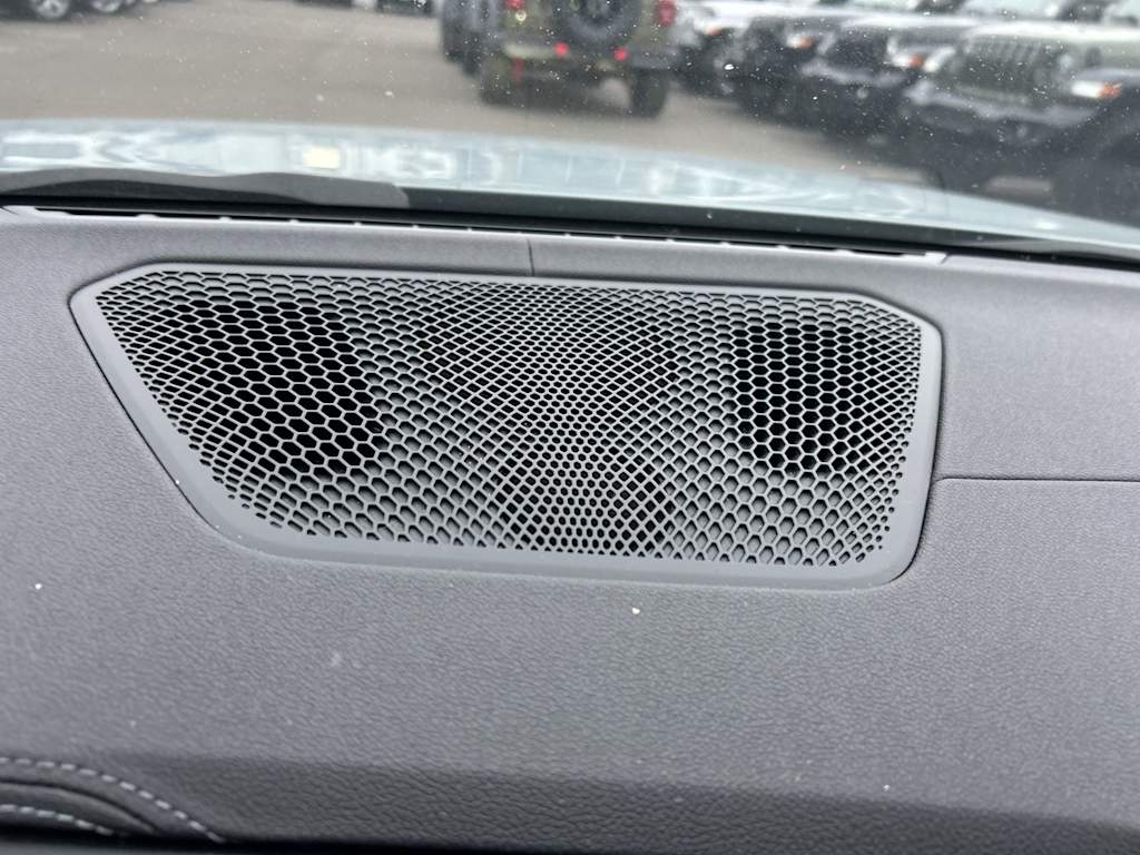 Thumbnail: 2022 BMW 4 Series - 18