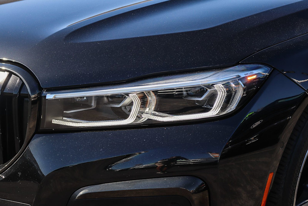 Thumbnail: 2021 BMW 7 Series - 20