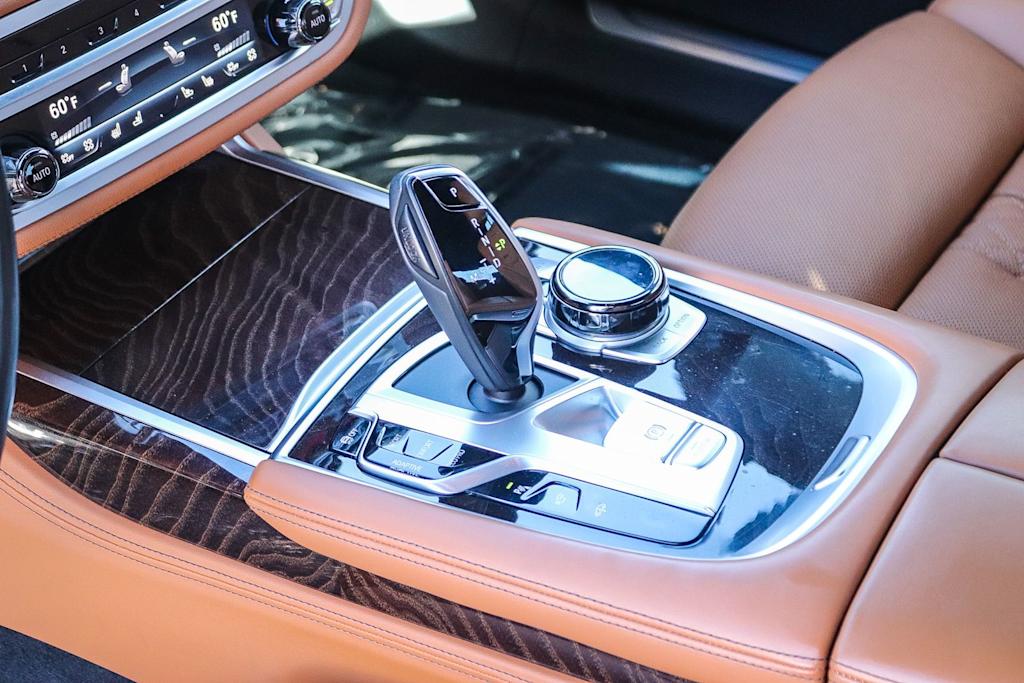 Thumbnail: 2021 BMW 7 Series - 13
