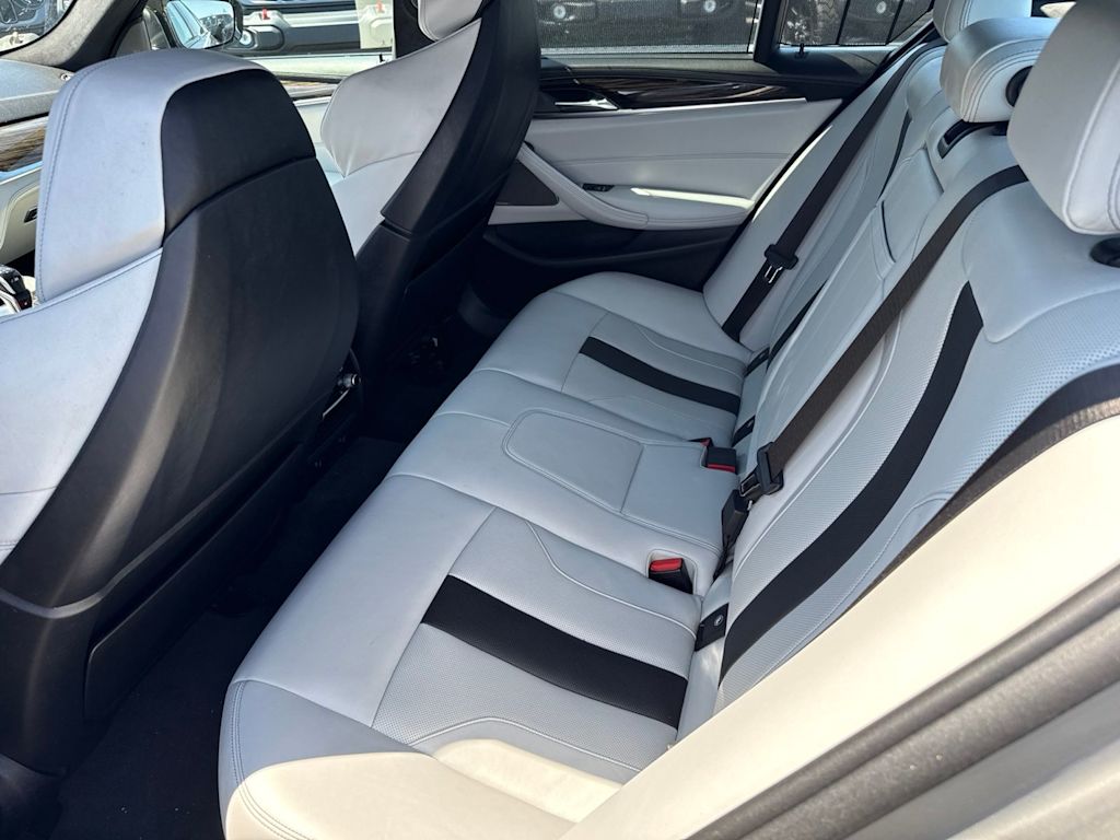 Thumbnail: 2018 BMW M5 - 7