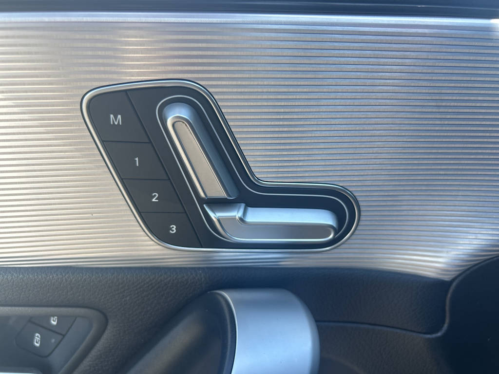 Thumbnail: 2020 Mercedes-Benz A-Class - 28