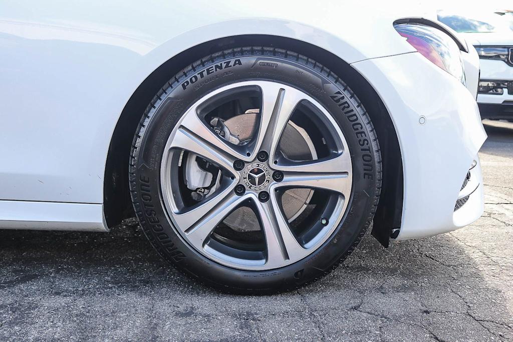 Thumbnail: 2018 Mercedes-Benz E-Class - 6