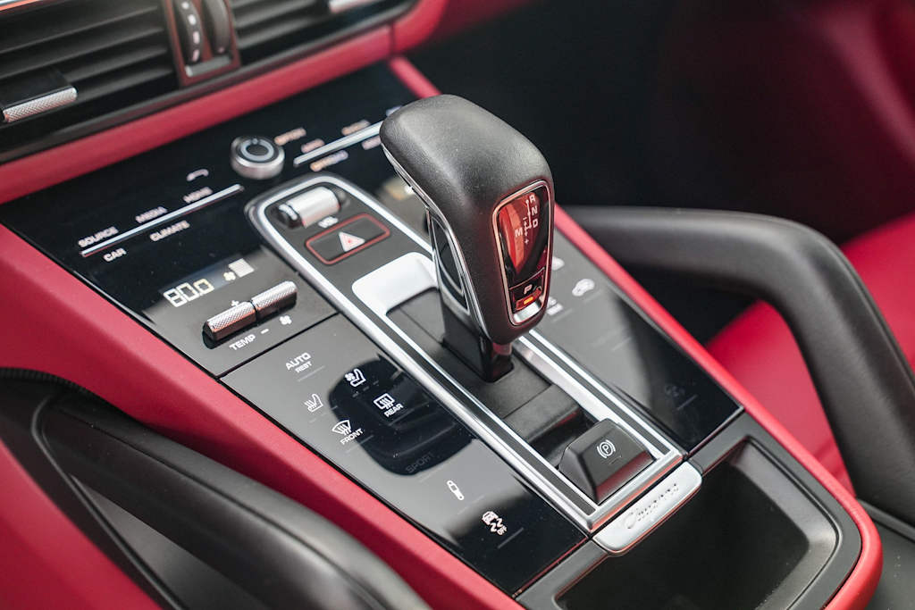 Thumbnail: 2023 Porsche Cayenne - 13