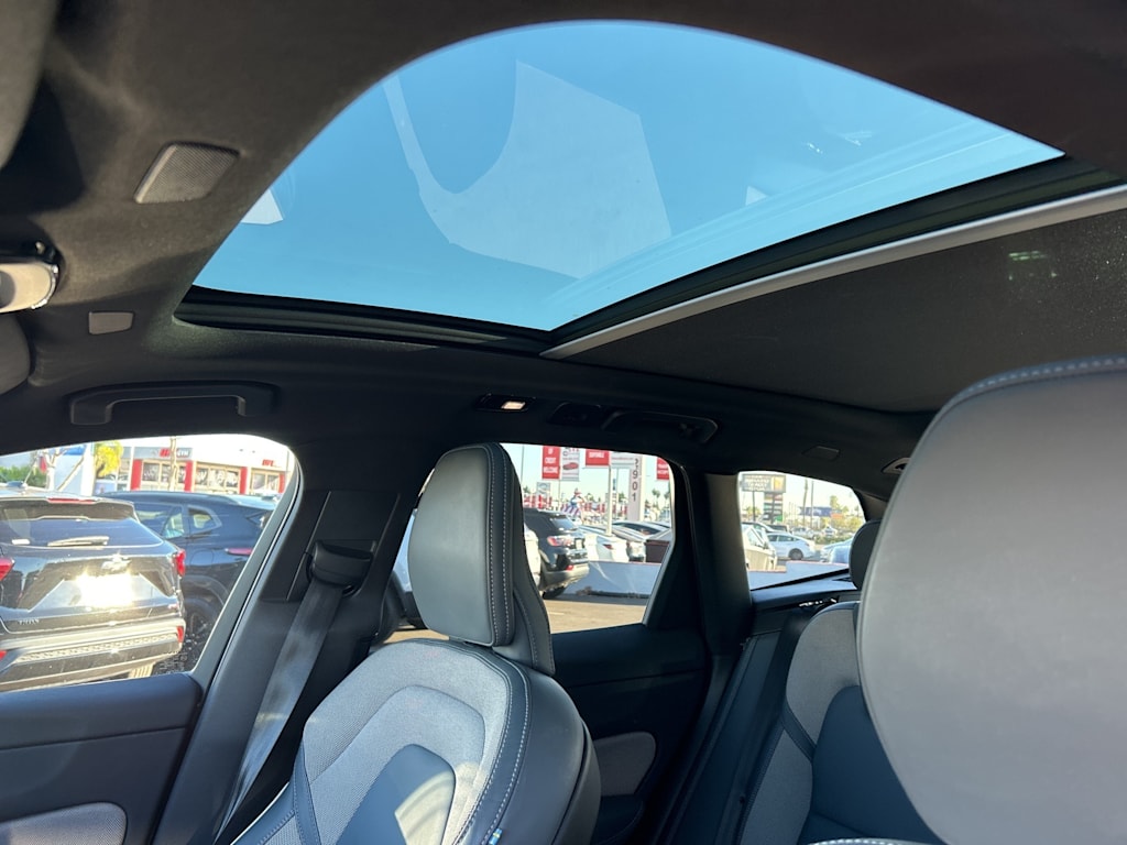 Thumbnail: 2022 Volvo XC60 - 47