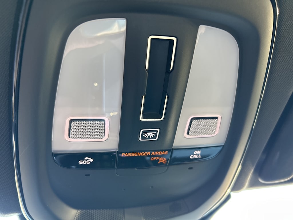 Thumbnail: 2022 Volvo XC60 - 46