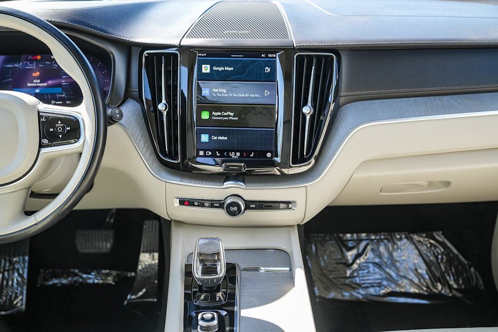 Thumbnail: 2023 Volvo XC60 - 13