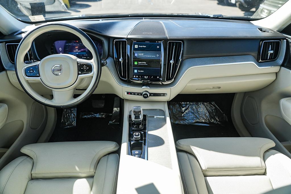 Thumbnail: 2023 Volvo XC60 - 2