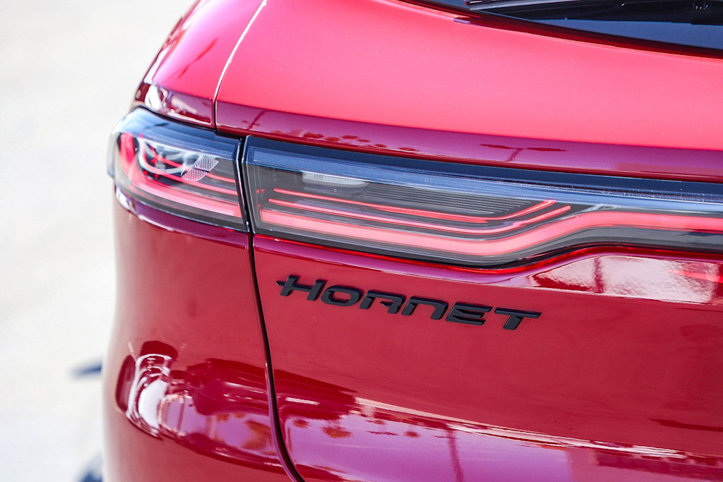 Thumbnail: 2023 Dodge Hornet - 19