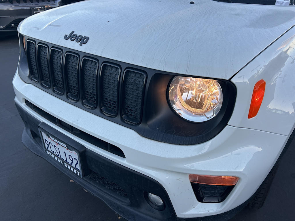 Thumbnail: 2022 Jeep Renegade - 21