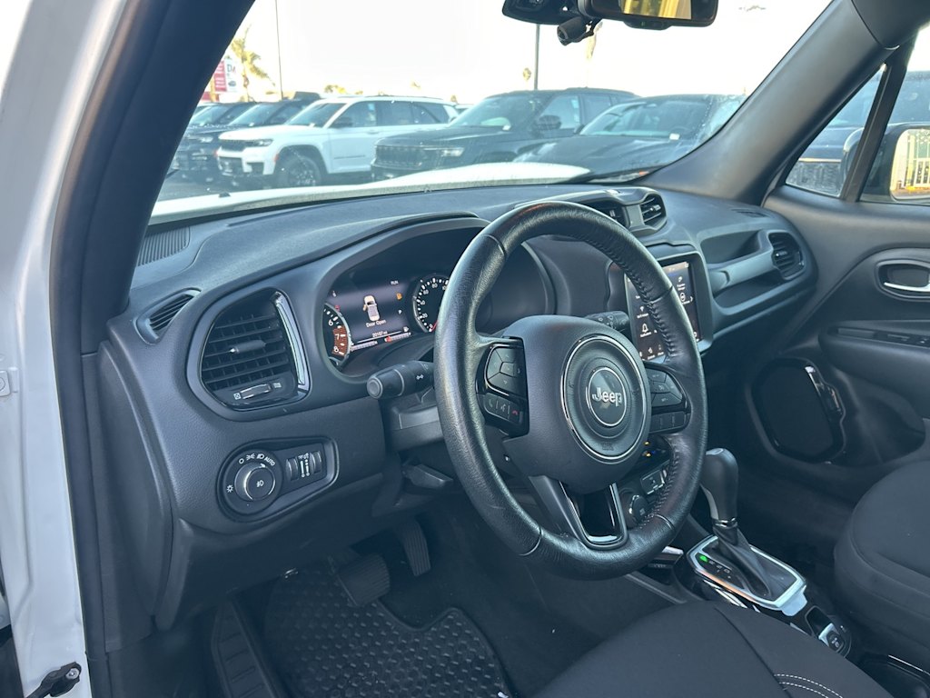 Thumbnail: 2022 Jeep Renegade - 2