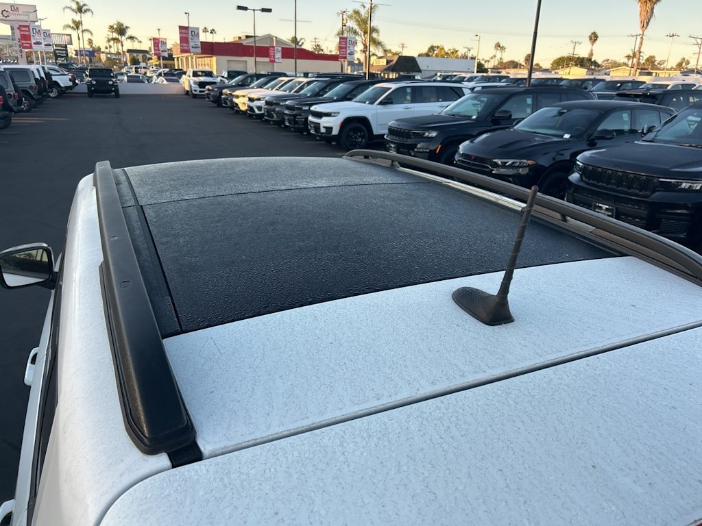 Thumbnail: 2022 Jeep Renegade - 27