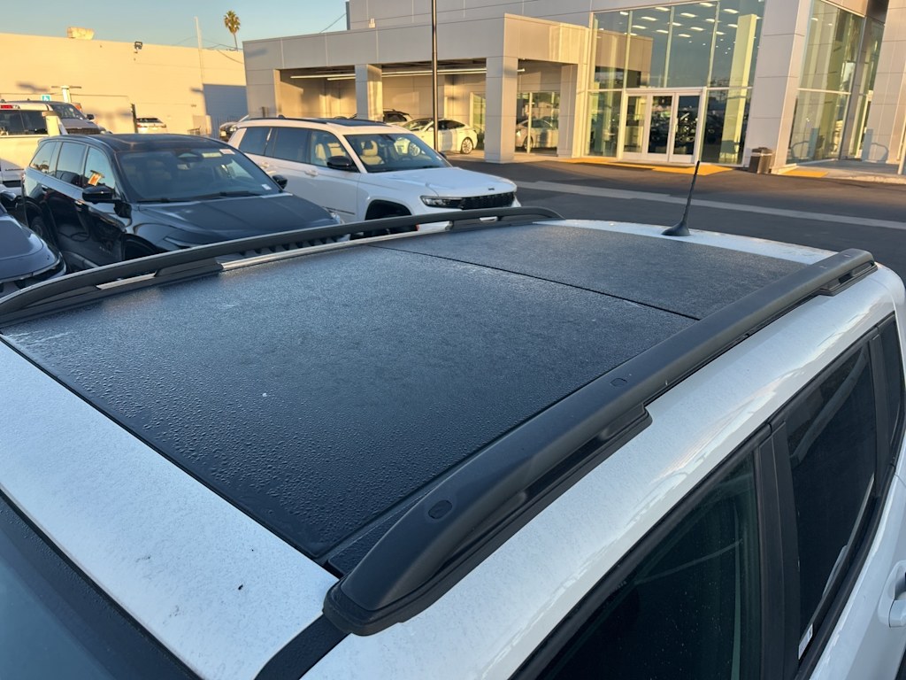 Thumbnail: 2022 Jeep Renegade - 22