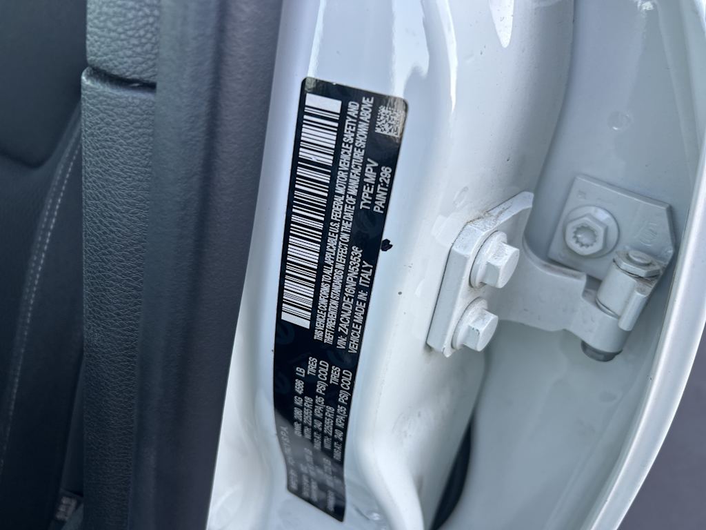 Thumbnail: 2022 Jeep Renegade - 16