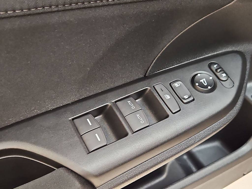 Thumbnail: 2021 Honda Civic - 25