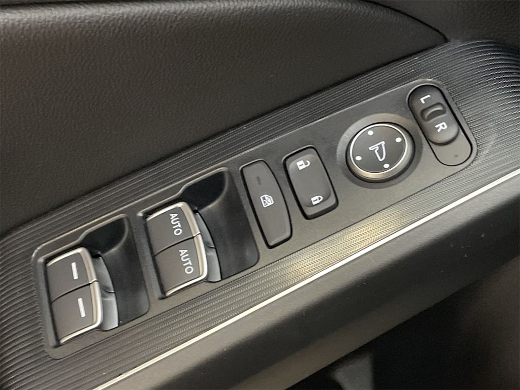 Thumbnail: 2023 Honda Civic - 26