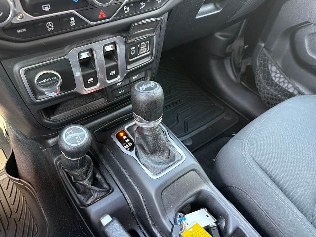 Thumbnail: 2018 Jeep Wrangler - 10