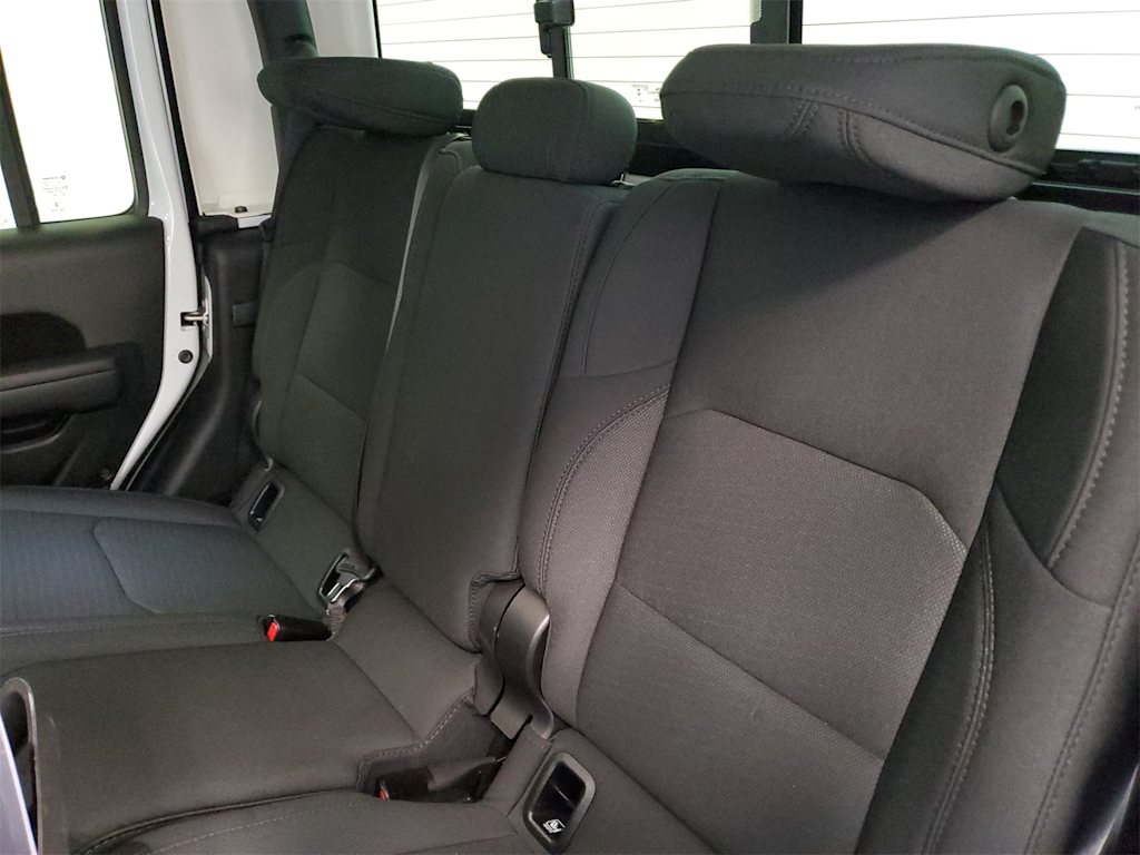 Thumbnail: 2023 Jeep Gladiator - 9