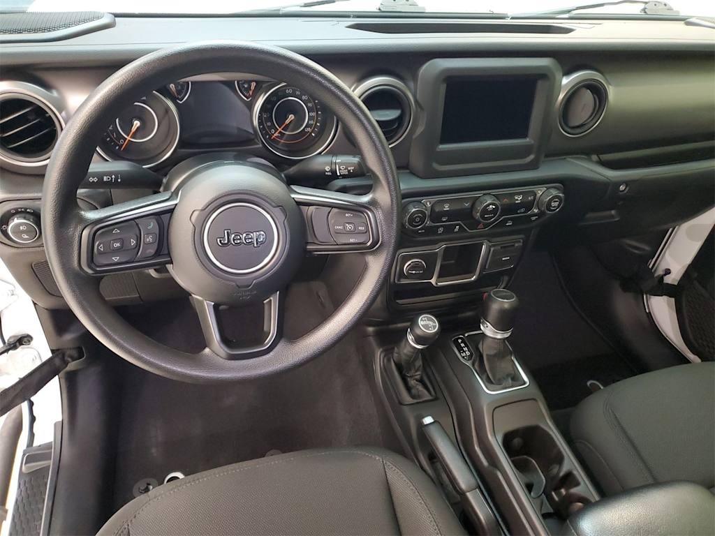 Thumbnail: 2023 Jeep Gladiator - 7