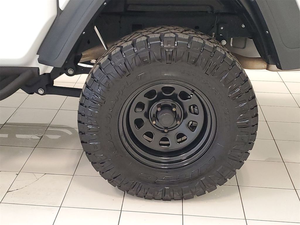 Thumbnail: 2023 Jeep Gladiator - 6