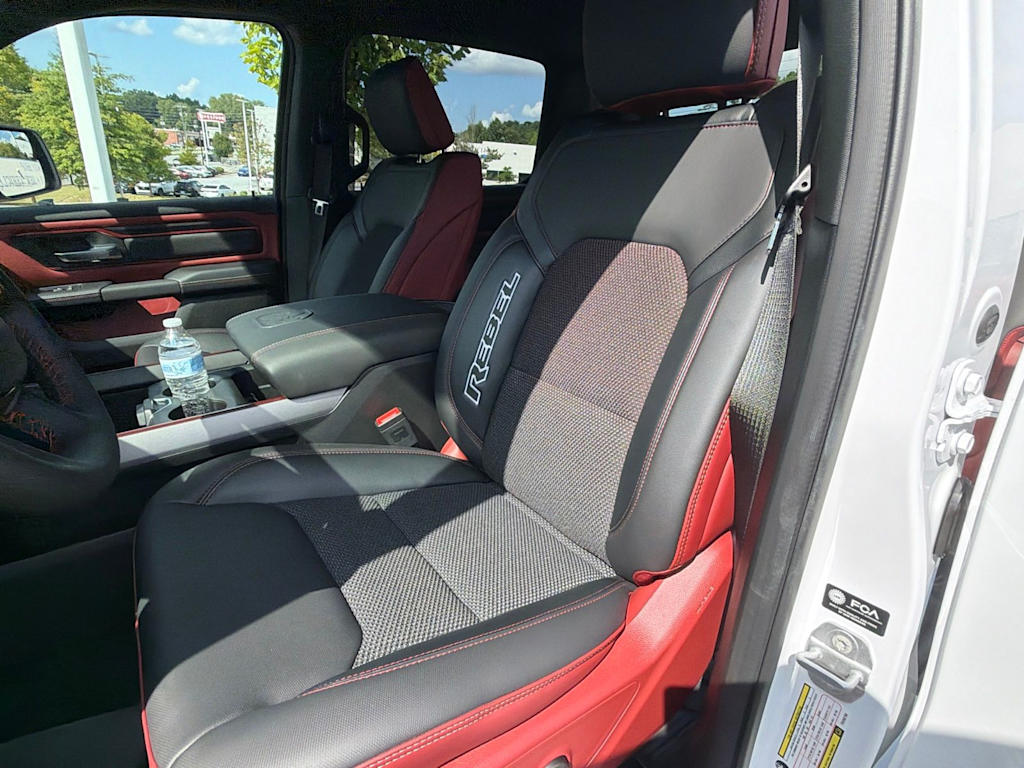Thumbnail: 2026 RAM 1500 - 7