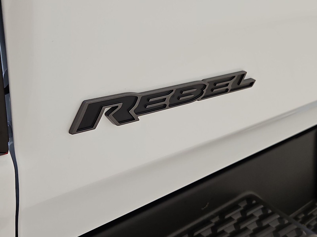Thumbnail: 2026 RAM 1500 - 25