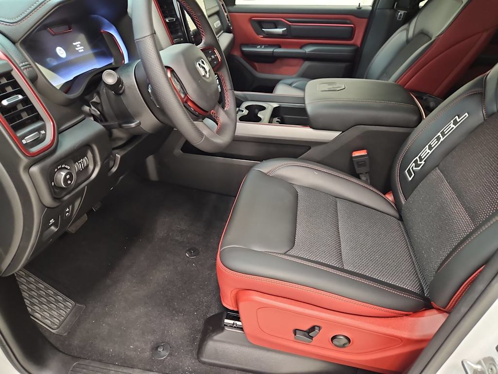 Thumbnail: 2026 RAM 1500 - 8