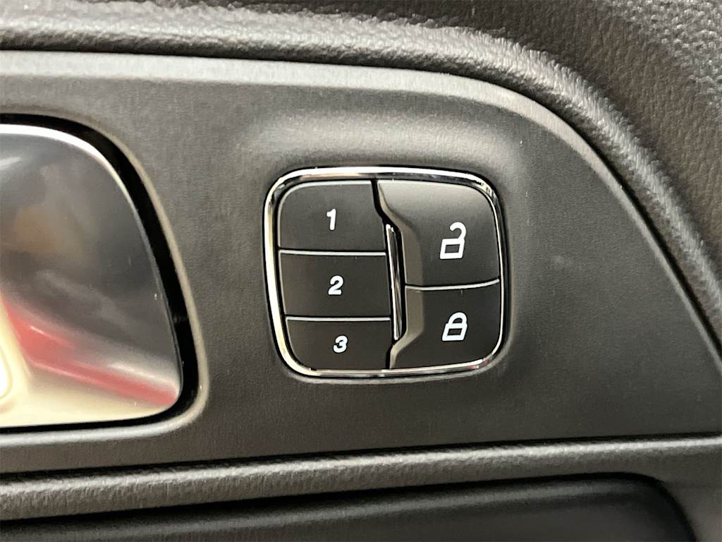 Thumbnail: 2023 Ford Mustang - 26