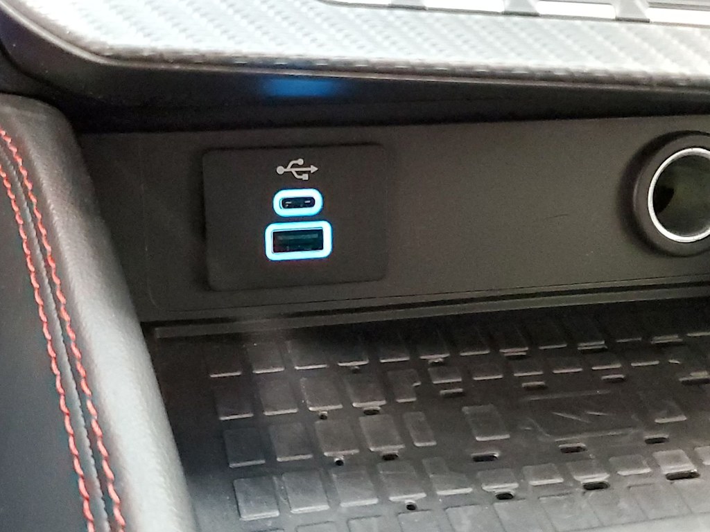 Thumbnail: 2024 Ford Mustang - 15