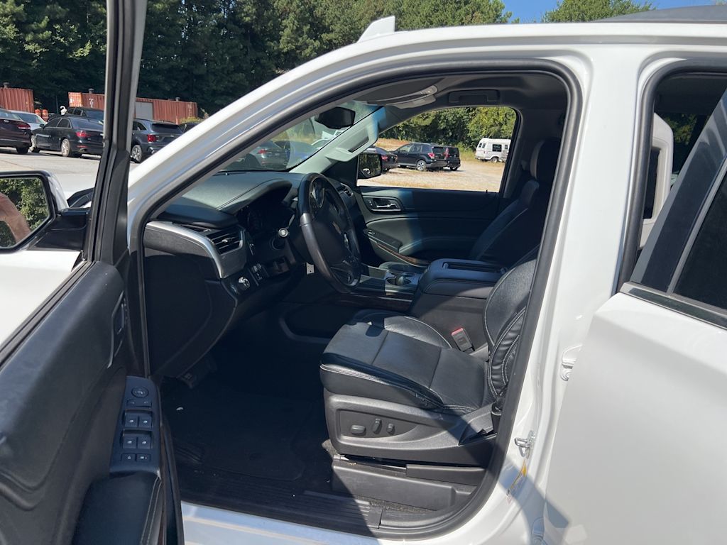 Thumbnail: 2018 Chevrolet Tahoe - 19