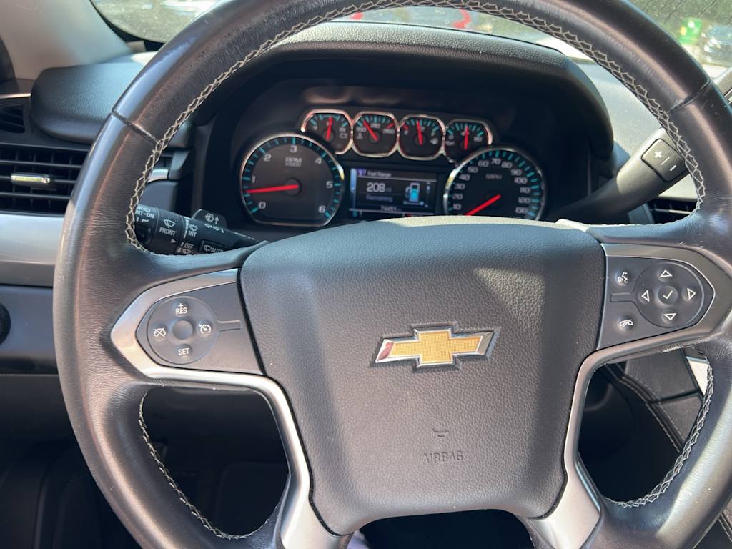 Thumbnail: 2018 Chevrolet Tahoe - 21