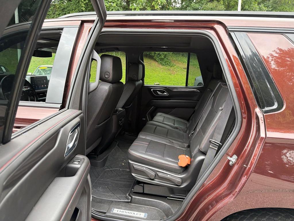 Thumbnail: 2022 Chevrolet Tahoe - 8