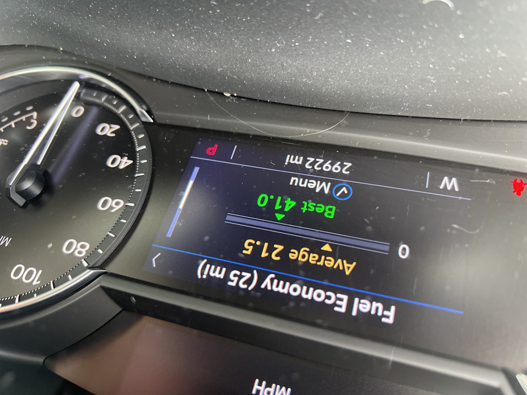 Thumbnail: 2023 Cadillac XT4 - 10